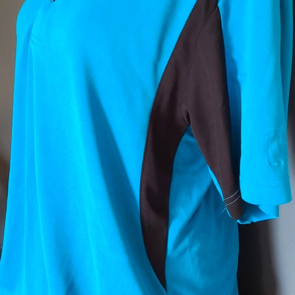 PGA Tour shirt Golf Shirt Unisex size Medium colors Black & Blue in perfect cond - Picture 3 of 6